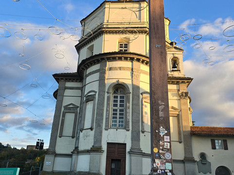 Chiesa di Santa Maria del Monte dei Cappuccini-都灵必去景点