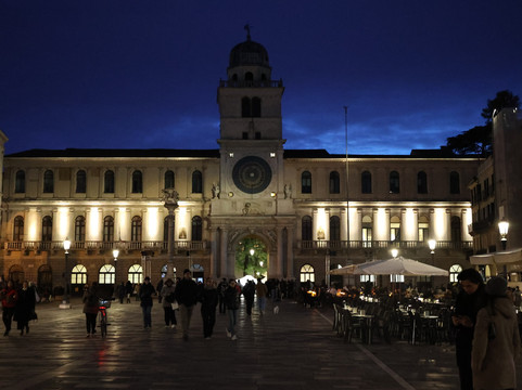 Piazza dei Signori-帕多瓦必去景点