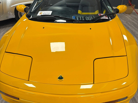 马耳他古董车收藏博物馆-卡拉必去景点