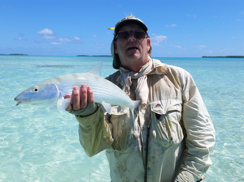 蓝姬尼斯度假酒店主图