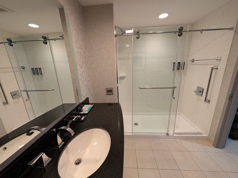 波士顿爱国者中心万丽酒店主图