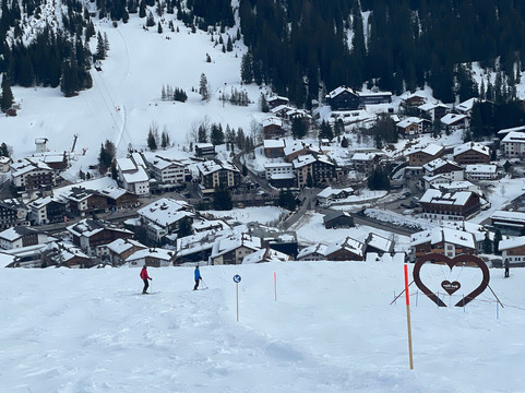 蒙萨本狩猎小屋酒店主图