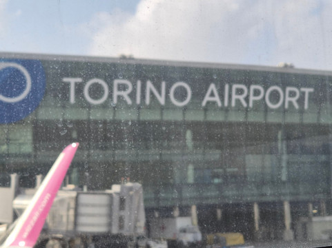 里沃利酒店主图