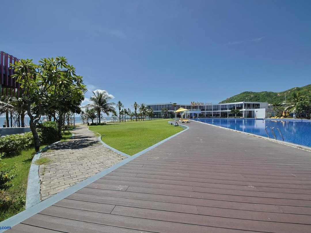 Nguyen Le Villa Long Hai