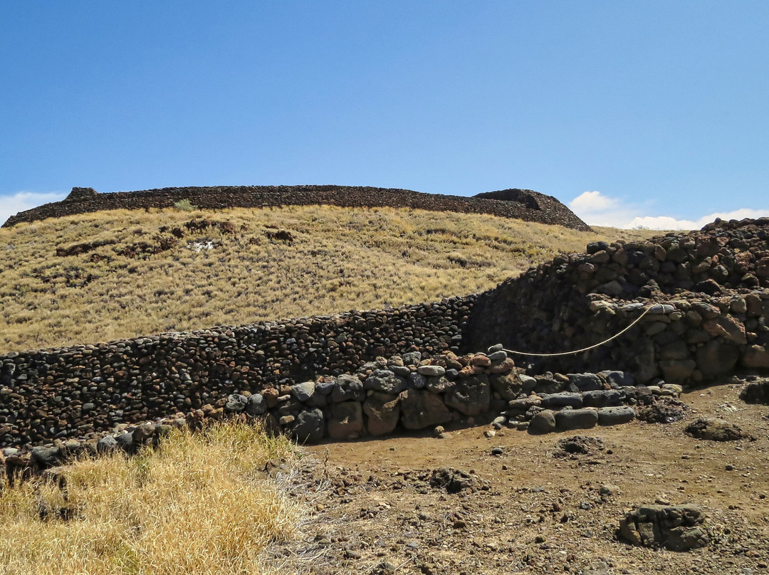 普吾可霍拉神坛-卡威哈也必去景点