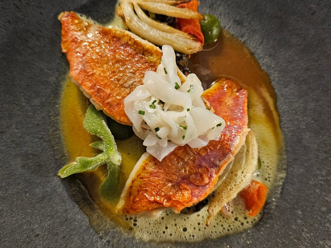 阿尔巴罗斯酒店主图