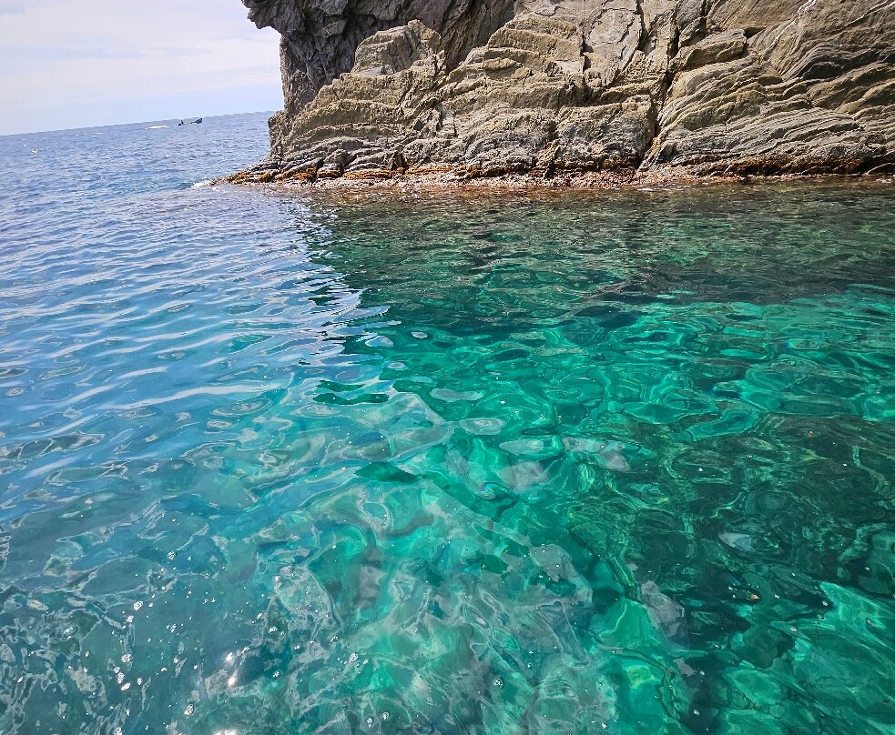 Stella boat tour-里奥马焦雷必去景点