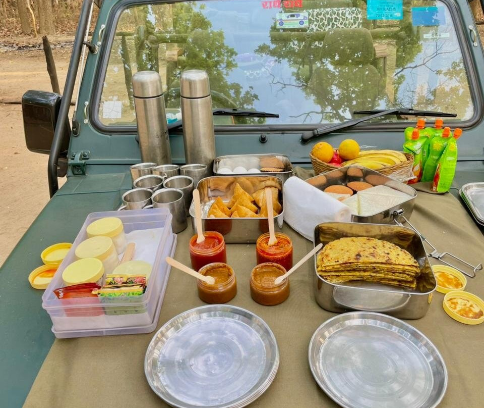 奇特婉丛林小屋主图