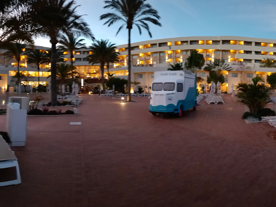 Iberostar Waves Gaviotas Park主图