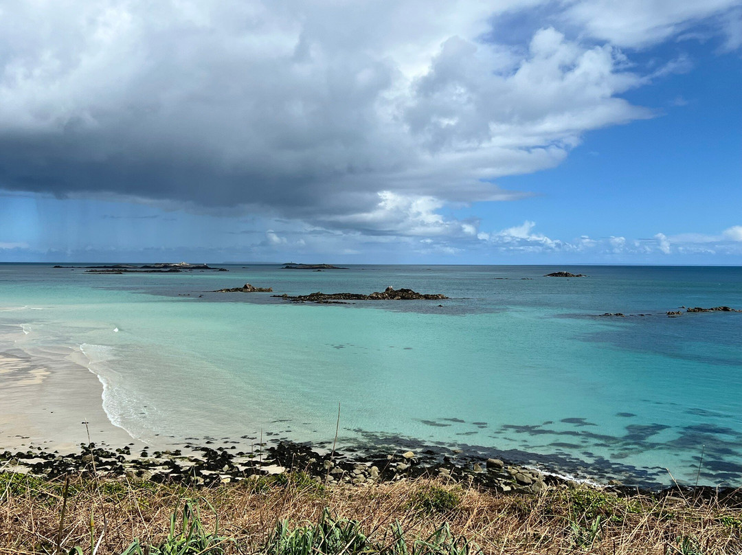Shell Beach-Herm必去景点