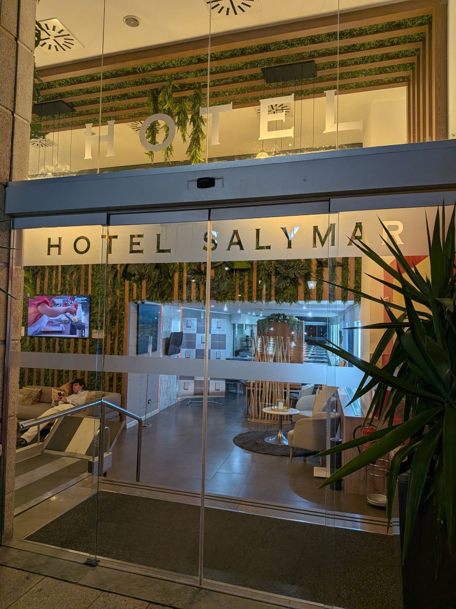 萨利玛尔酒店-旅行者