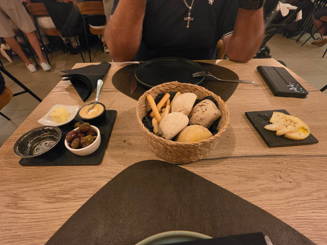 Boralá Tapas & Petiscos