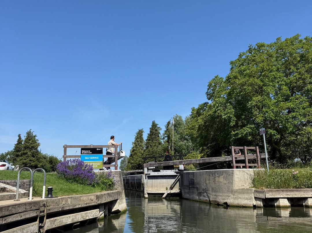 Cotswold Boat Hire Ltd-Buscot必去景点