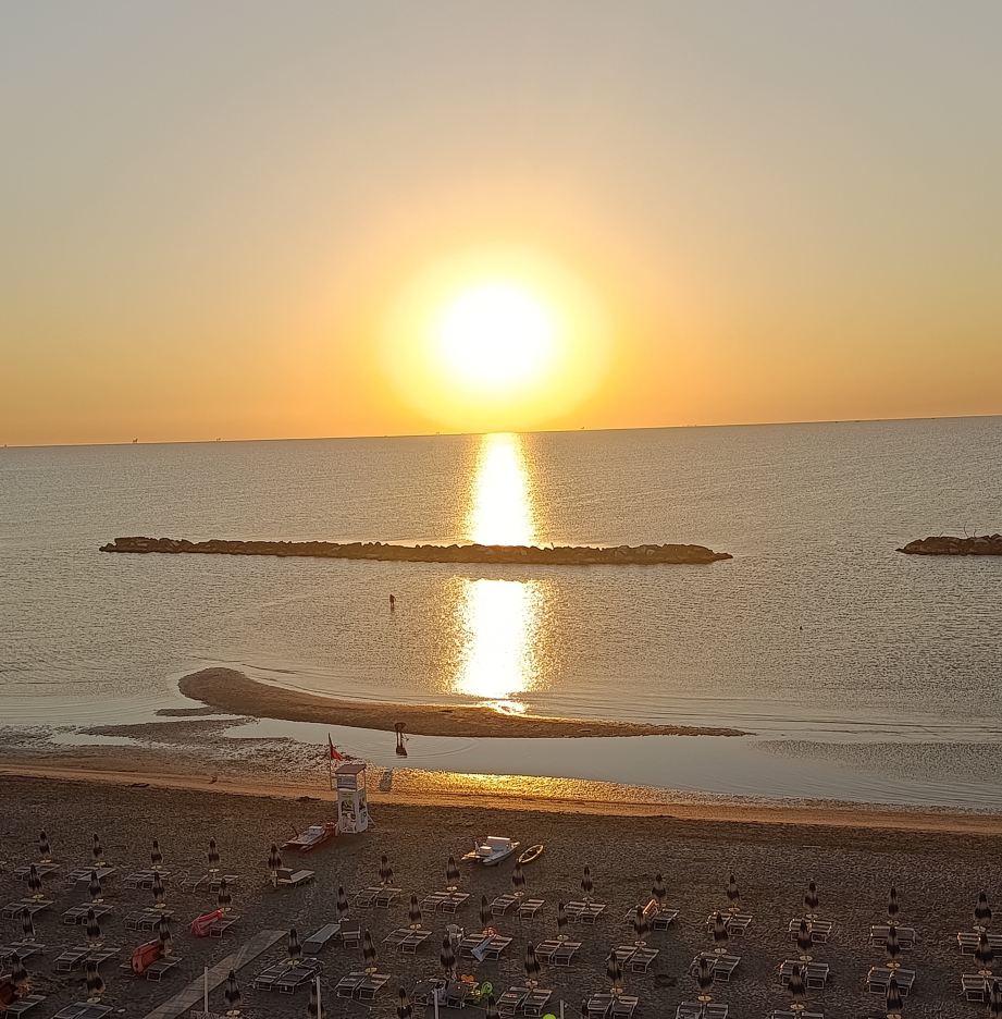 Hotel Bikini Tropicana - Lido di Savio-旅行者