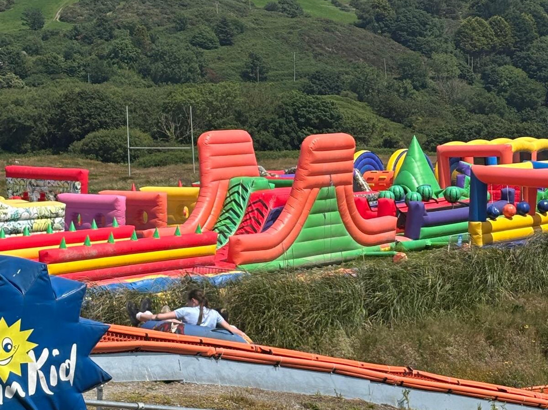 Smuggler’s Cove Adventure Centre-Rosscarbery必去景点