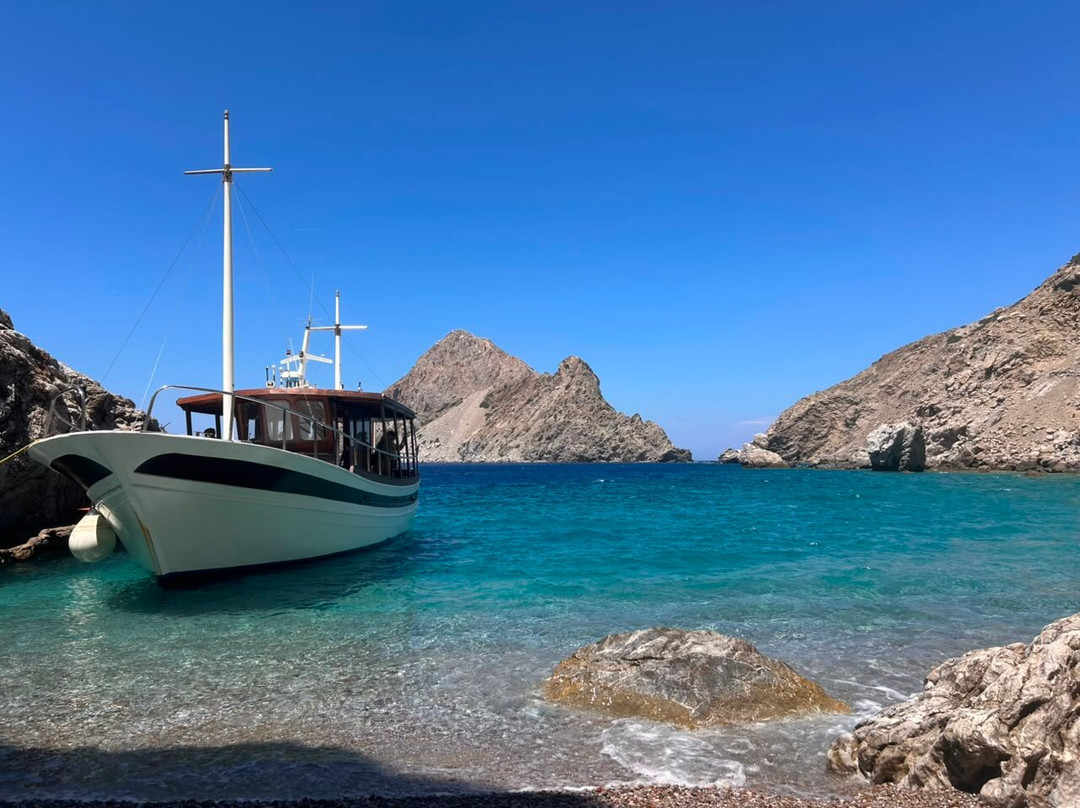 Mare Sud Diving Center-Kokkinos Pirgos必去景点