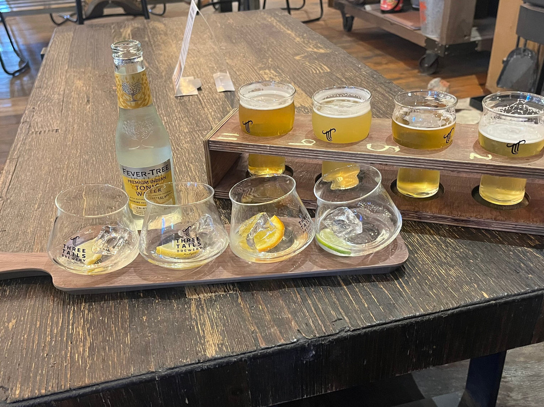 Three Tails Brewery and Smokehouse-马奇必去景点