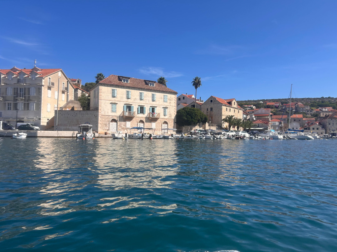 Kaštela Boat Tours-Kastel Kambelovac必去景点