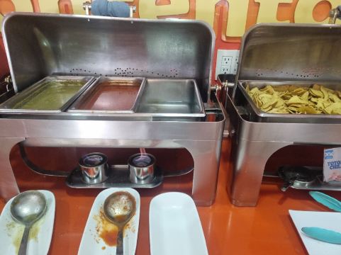 库埃纳瓦卡One酒店-旅行者
