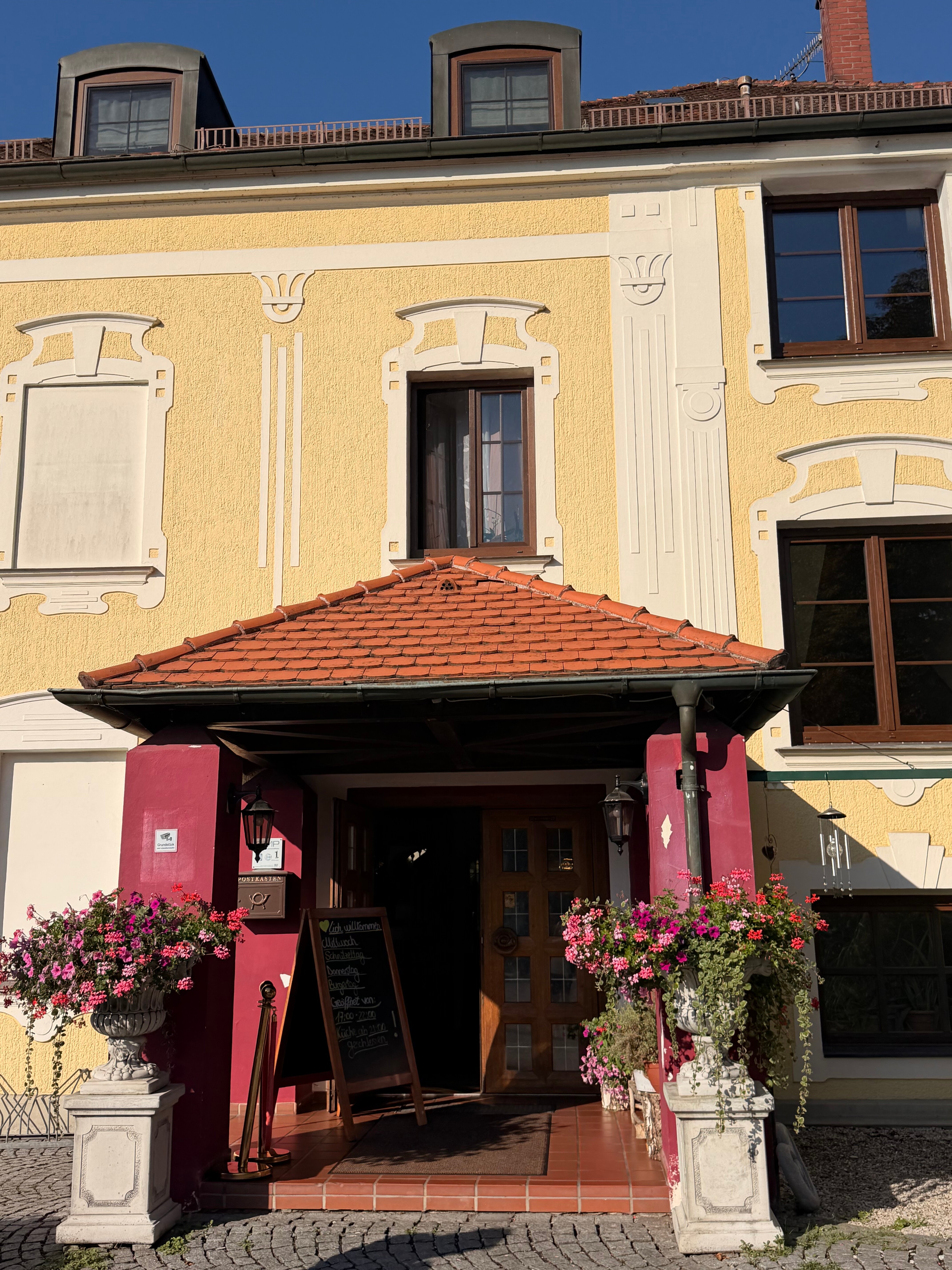 普里恩巴赫邮政酒店餐厅-旅行者