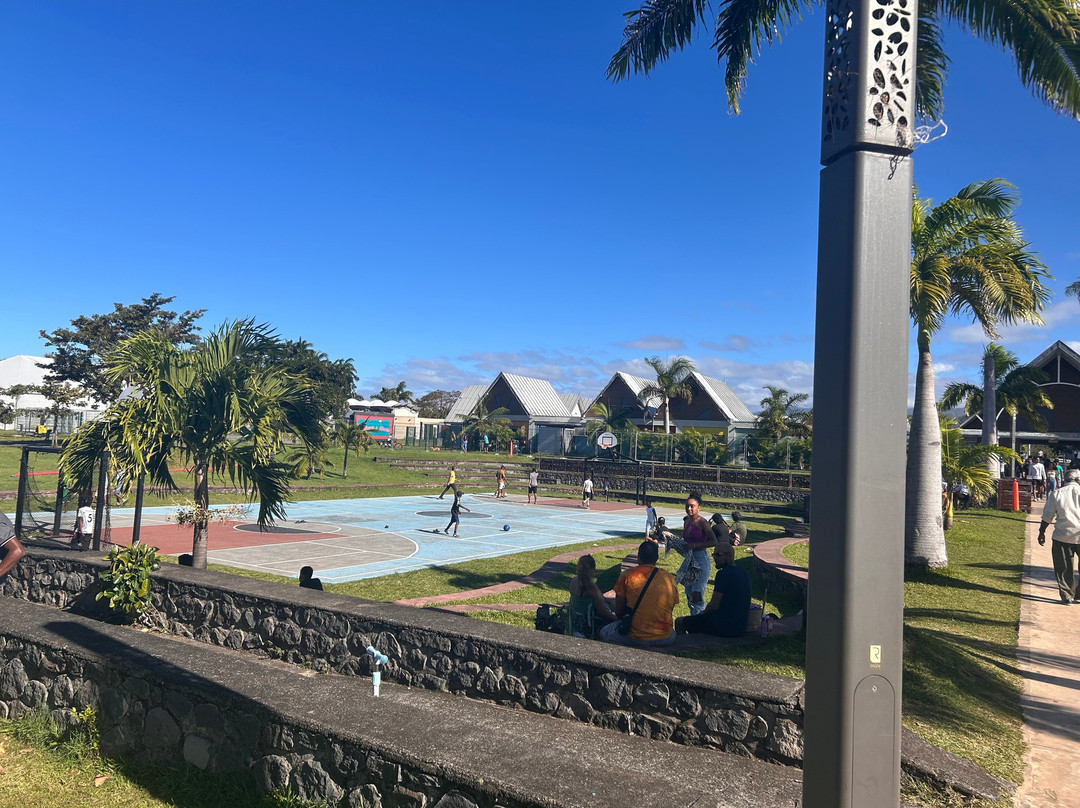 Parc du Colosse-Saint-Andre必去景点