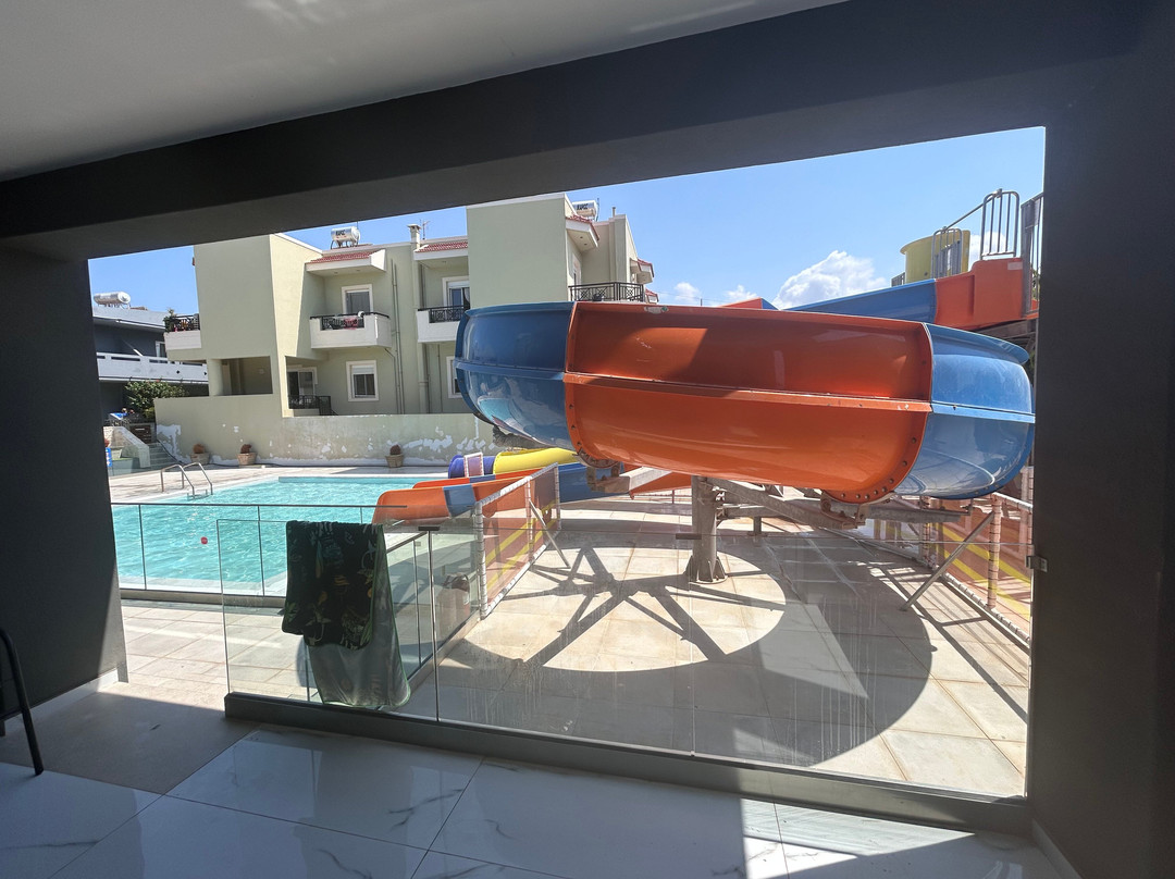 Anthoula Village Hotel主图