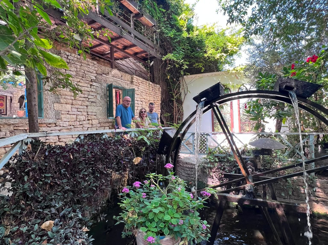 Al- Muna Gardens-Julis必去景点