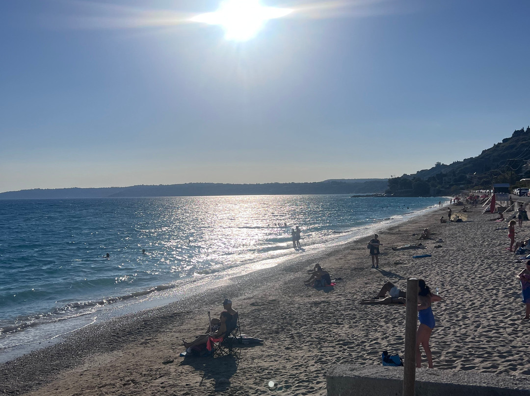 Lourdas (Lourdata) Beach-Lourdata必去景点