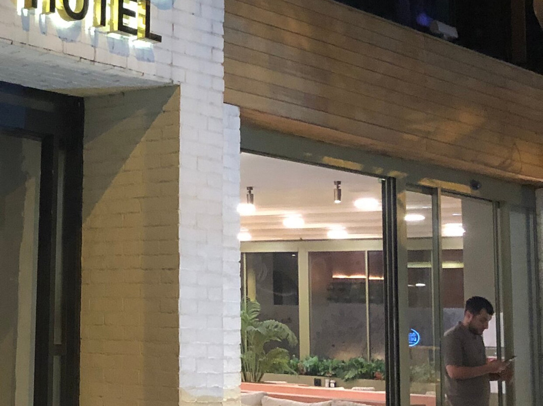 路易斯酒店主图