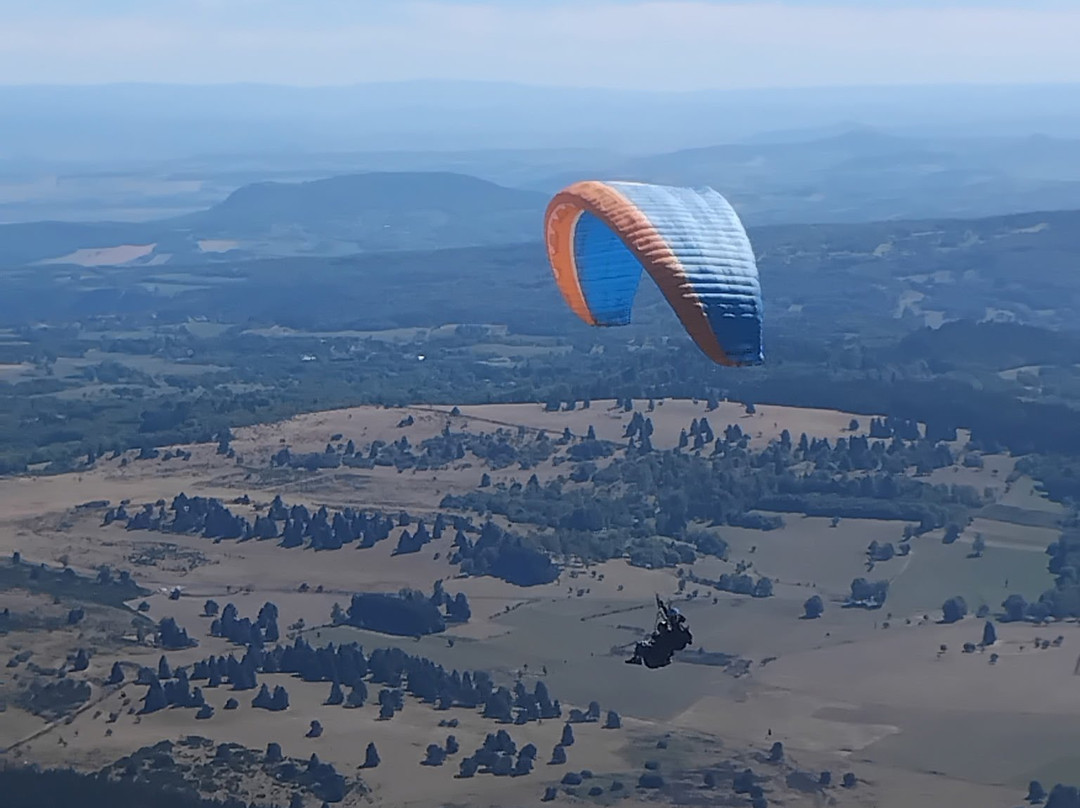 Absolu Parapente-Orcines必去景点