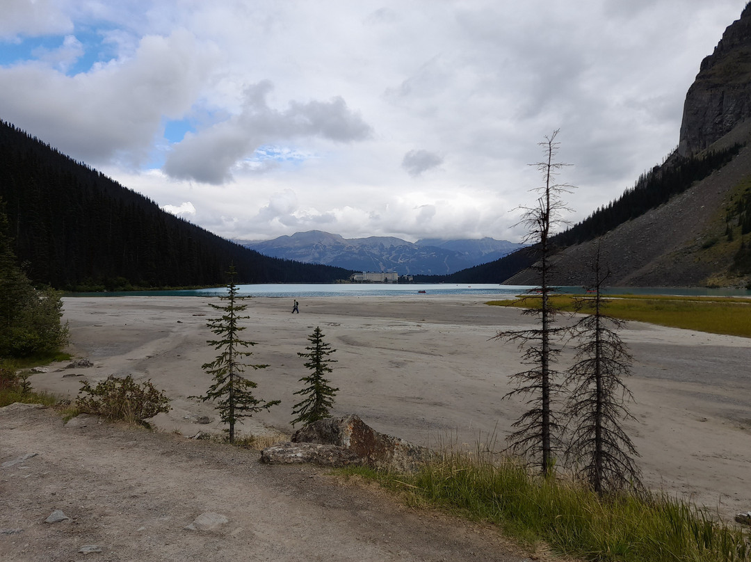 Plain of Six Glaciers-路易斯湖必去景点