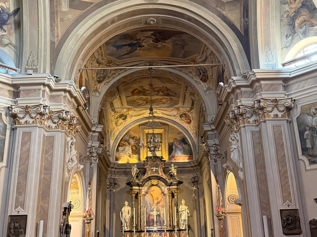 COMUNITÀ  PASTORALE SANTI APOSTOLI-布鲁纳泰必去景点