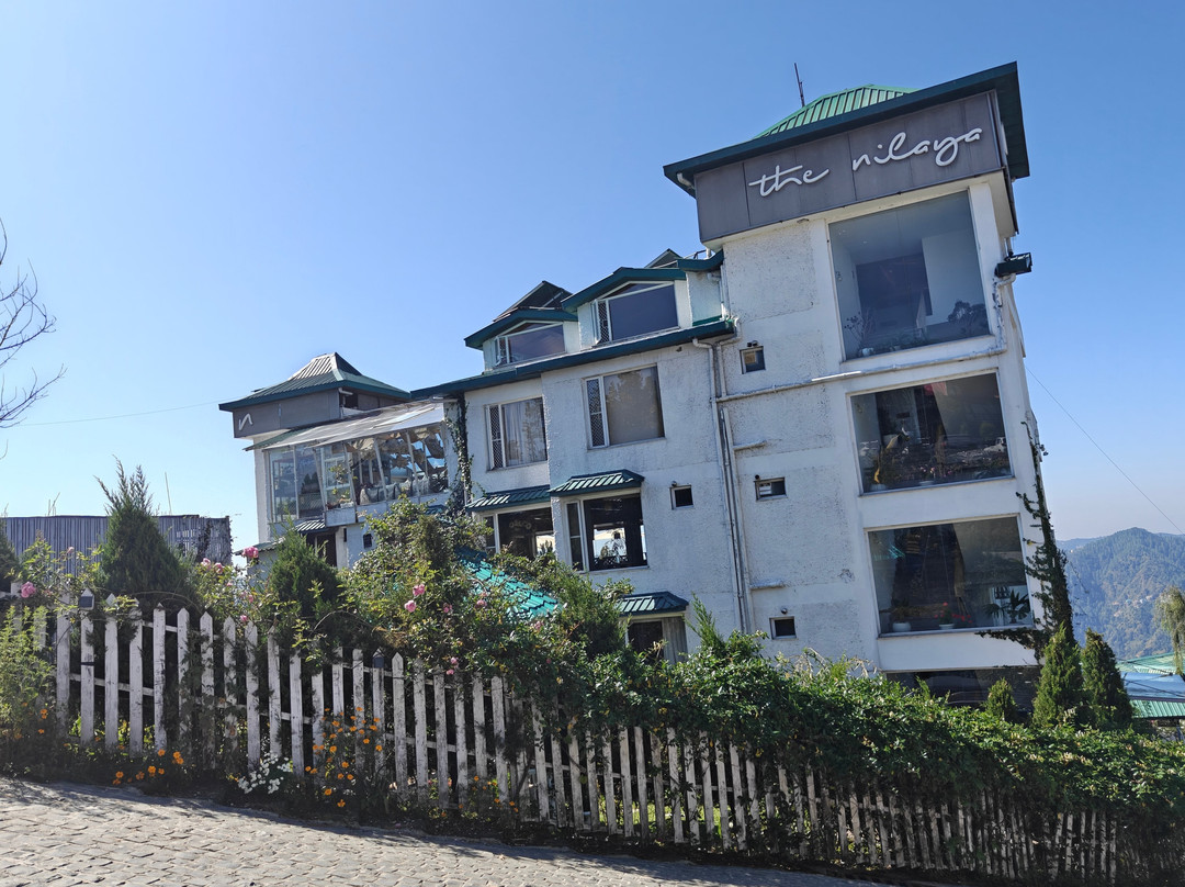 尼拉亚旅馆主图