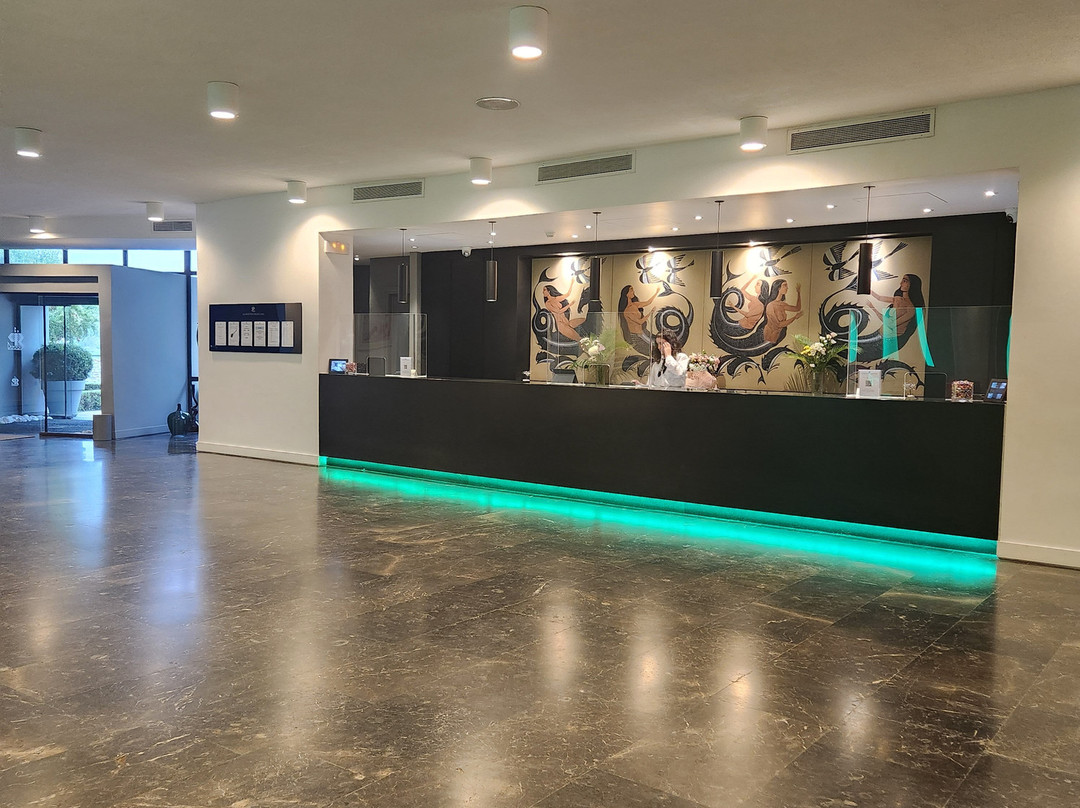 斯基亚索斯岛宫殿酒店主图