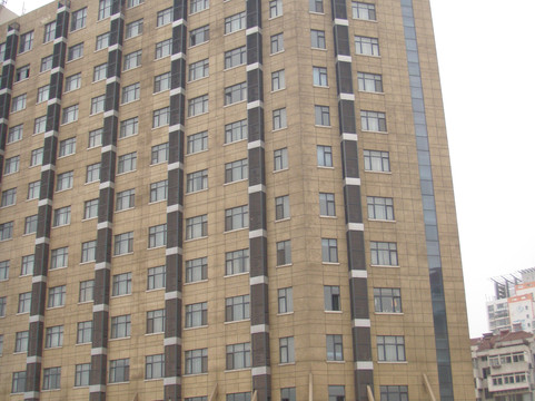 帕弗尔酒店主图