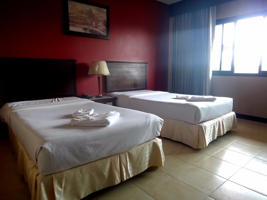 OYO 456 Nipa Garden Hotel