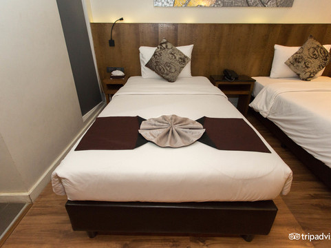 暹罗思瓦纳酒店主图