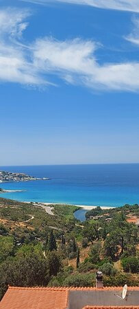 Ikaros Star Hotel主图