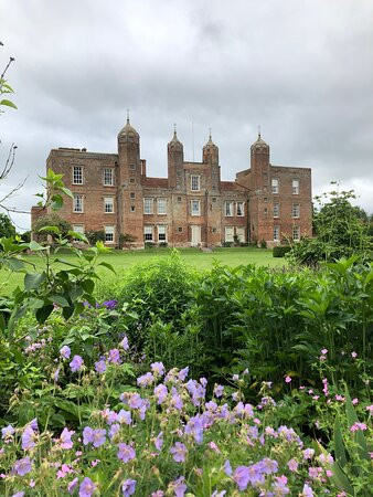 Melford Hall景点图片