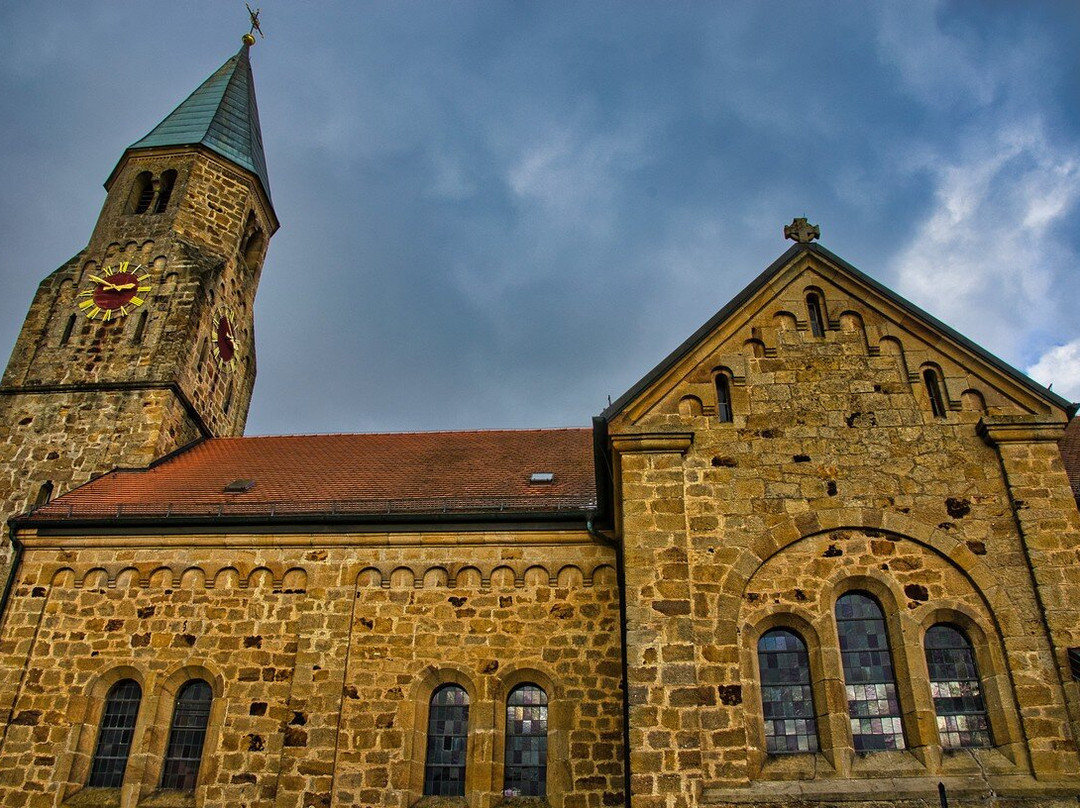 Pfarrkirche Mariä Namen-Roding必去景点