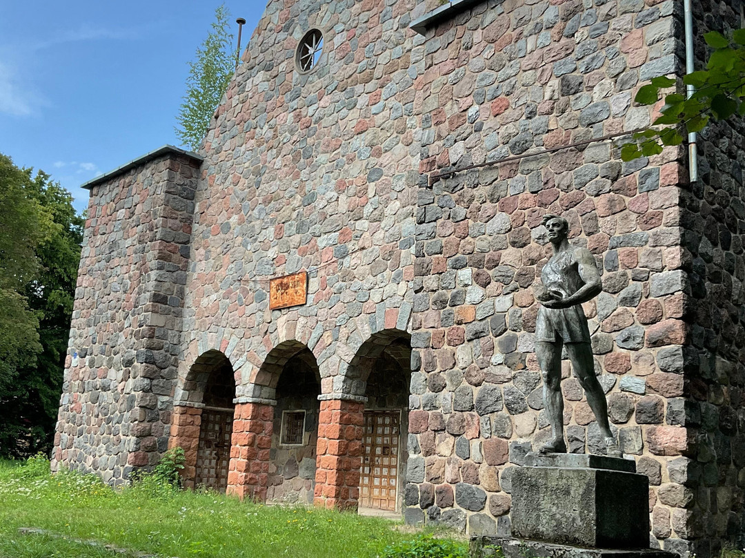 Mennonitov Church-Neman必去景点
