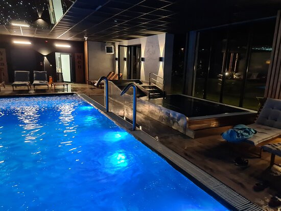 Carynska Resort & SPA主图