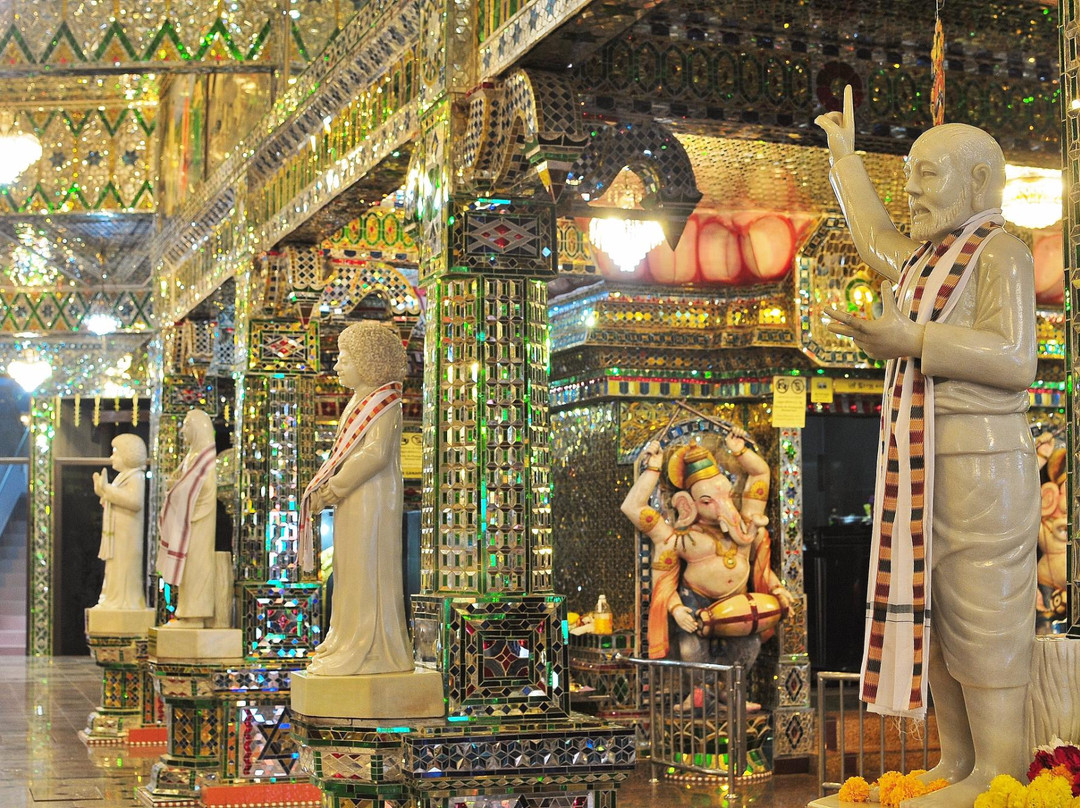Arulmigu Sri Rajakaliamman Glass Temple