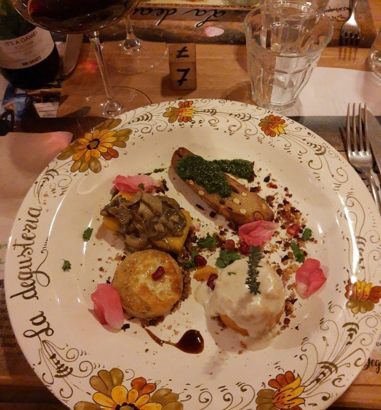 Tizzana餐馆和美食-Agriturismo Bio-Ristorante La Degusteria