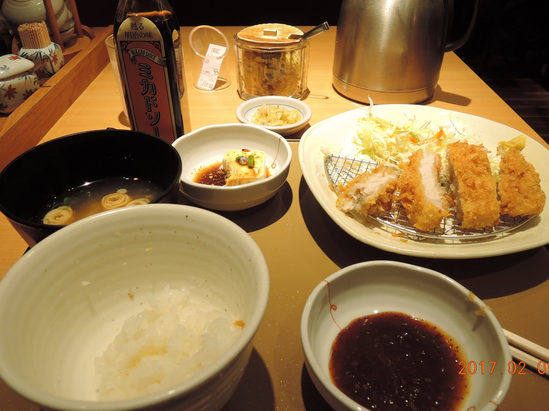 やよい軒 稲荷町店