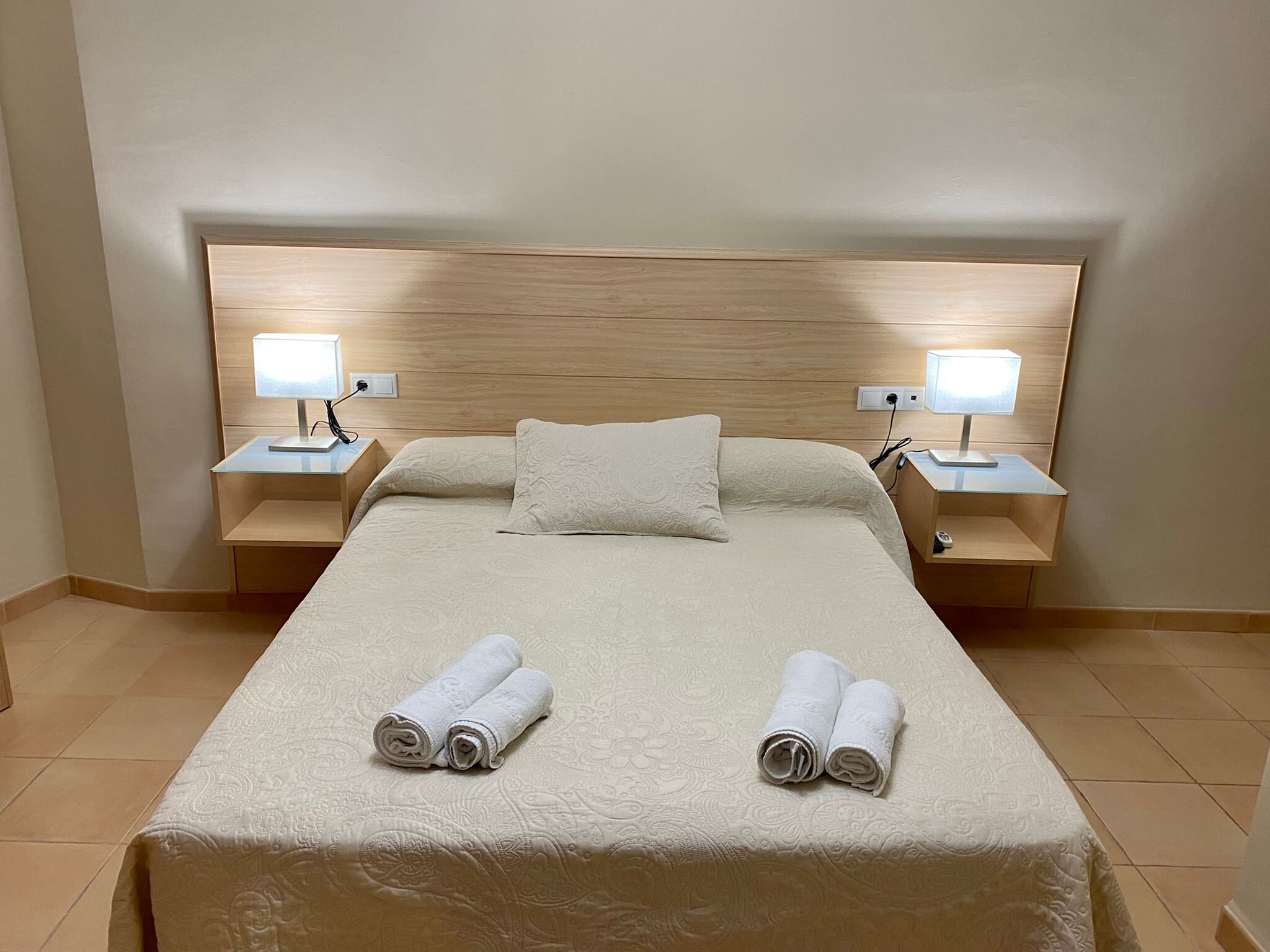 Hotel Sierra de Huesa-客卧