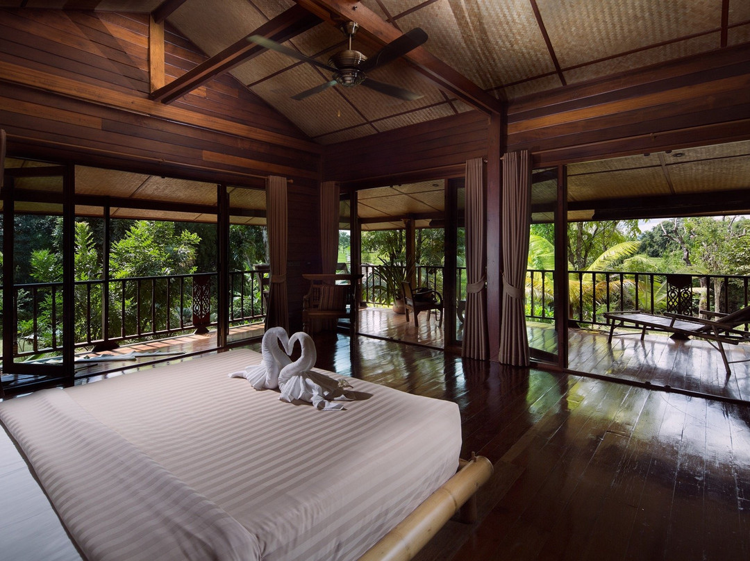 Ban Pong Nam Tok酒店住宿-Bambuh Boutique Homestay