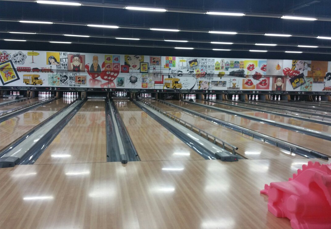 Bowling Center景点图片