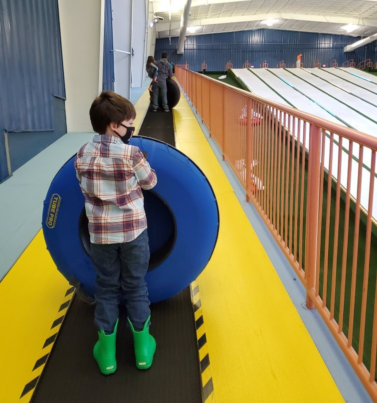 Pigeon Forge Snow-皮金福奇必去景点