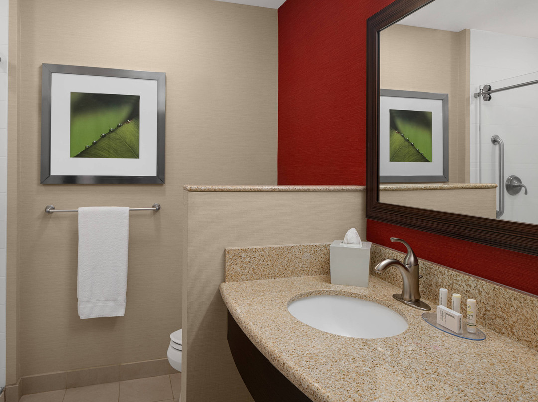 Courtyard by Marriott Houston Kingwood主图